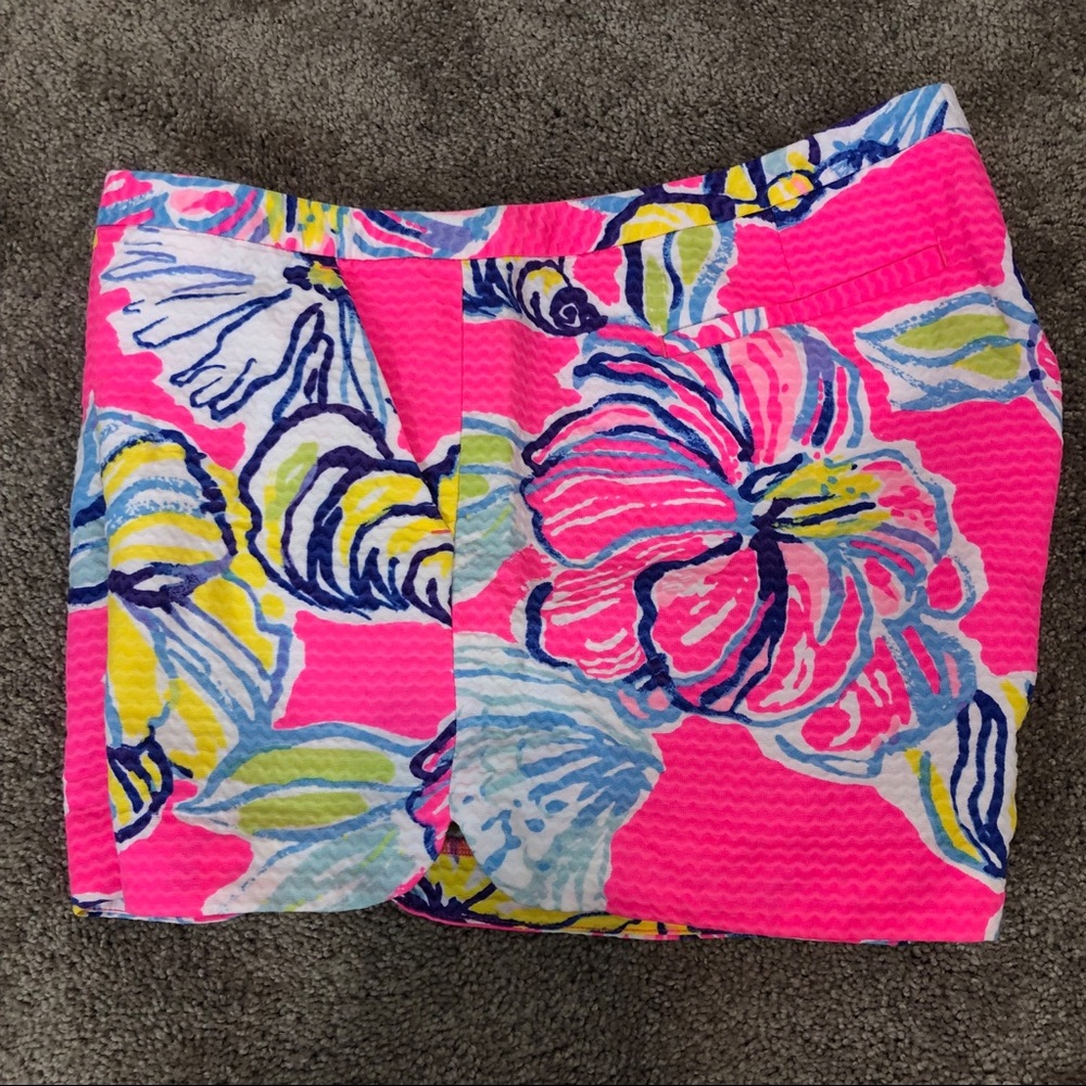 Sold Lilly Pulitzer Adie Short Swept by the Tides - Picture 4 of 7